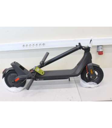 SALE OUT. Xiaomi Electric Scooter 4 Lite (2nd Gen)  Xiaomi 3 month(s) USED AS DEMO, MISSING INNER PACKAGING