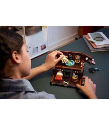 LEGO WEDNESDAY 76785 Thing's Apartment