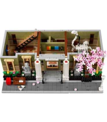 LEGO ICONS 10326 Natural History Museum