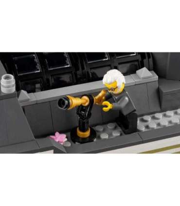 LEGO ICONS 10326 Natural History Museum