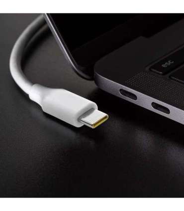 Qoltec 51039 power adapter/inverter Indoor 65 W White