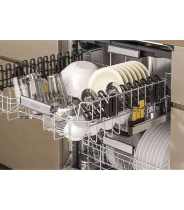 Built in dishwasher Whirlpool