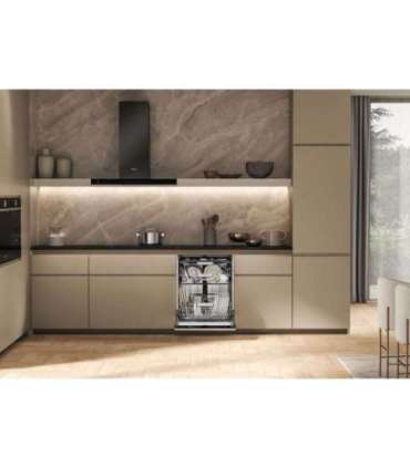 Built in dishwasher Whirlpool