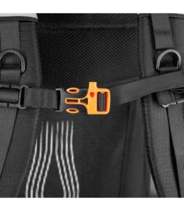 NC1992 reisikott 65L NILS CAMP