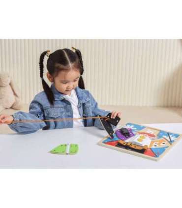 VIGA puidust tegevustahvel — pannalid, klambrid, lukud — maagiline Montessori