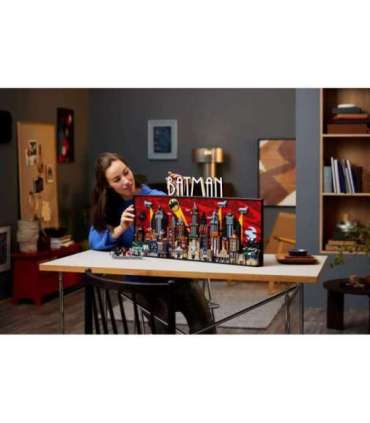 LEGO BATMAN 76271 The Animated Series Gotham City