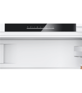 Bosch Refrigerator KUL22ADD0 Energy efficiency class D Built-under Larder Height 82 cm Fridge net capacity