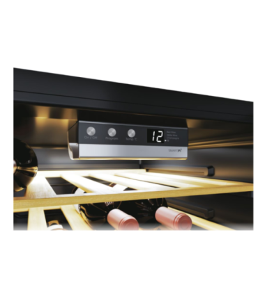 Candy Wine Cooler CWC 200 EELW/NF Energy efficiency class G Free standing Bottles capacity 81 Black