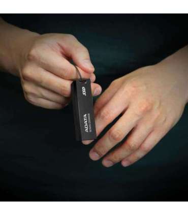 External SSD|ADATA|SC610|2TB|USB 3.2|Write speed 500 MBytes/sec|Read speed 550 MBytes/sec|SC610-2000G-CBK/RD