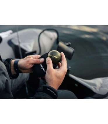 Deeper CHIRP+3 sonar +36W foldable solar charger power bundle