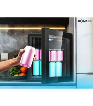 Klaasuksega külmik Bomann KSG7291