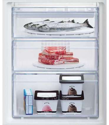 Built-in fridge Beko