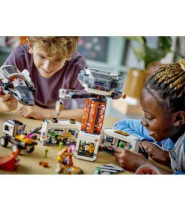 LEGO City Kosmosebaas ja raketi stardiplatvorm
