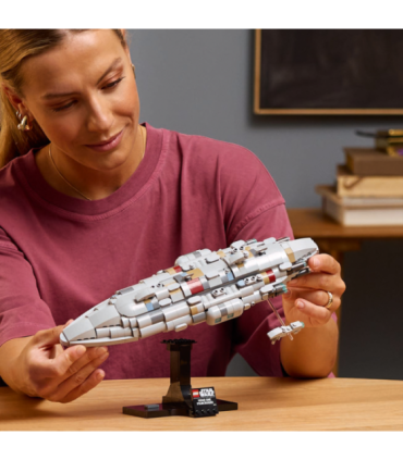 LEGO Star Wars Home One Starcruiser