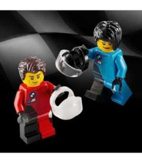 LEGO Speed ​​Champions BMW M4 GT3 & BMW M Hybrid V8 võidusõiduautod
