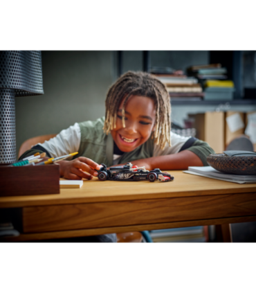 LEGO Speed Champions Moneygram HAAS F1 Team VF-24 võidusõiduauto