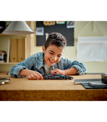 LEGO Speed Champions Mercedes AMG F1 W15 võidusõiduauto