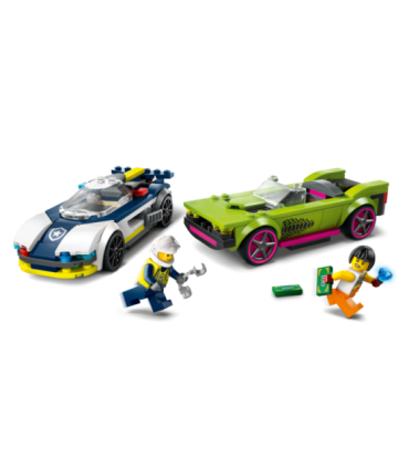 LEGO City Politseiauto ja muskelauto tagaajamine