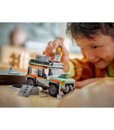 LEGO City Maastiku 4x4 mägiveok