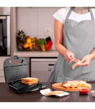 Black+Decker BXSA753E sandwich toaster