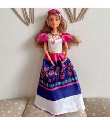 WOOPIE ROYAL Lalka Modowa Lily Tradycyjny Strój Kwietny Wzór