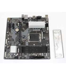 SALE OUT. Gigabyte USED, REFURBISHED, WITHOUT ACCESSORIES, ONLY BACK PANEL INCLUDED