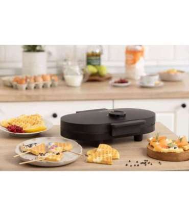 Waffle maker GORENJE WM1200B black, 1200 W