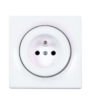 Fibaro Walli socket-outlet Type E White
