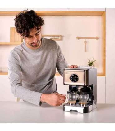 Espresso coffee maker Black+Decker BXCO1200E (1200W)