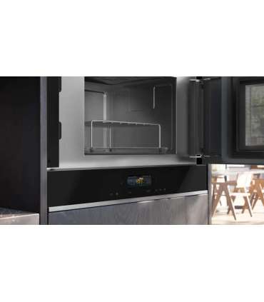 Siemens iQ700 BE732R1B1 microwave Black Combination microwave Built-in 21 L 900 W