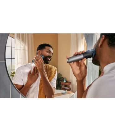 Philips Beard Trimmer BT7670/15 7000 Series Cordless Wet & Dry Number of length steps 40 Silver/Black