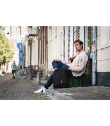 XD DESIGN ANTI-THEFT BACKPACK BOBBY SOFT BLACK P/N: P705.791