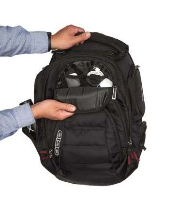 OGIO BACKPACK GAMBIT BLACK P/N: 111072_03
