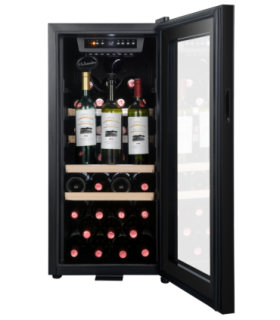 Wine cellar with built-in air vacuum La Sommeliere