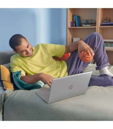 HP 17-cn3135nw Intel® Core™ i5 i5-1334U Laptop 43.9 cm (17.3") Full HD 16 GB DDR4-SDRAM 512 GB SSD Wi-Fi 6 (802.11ax)