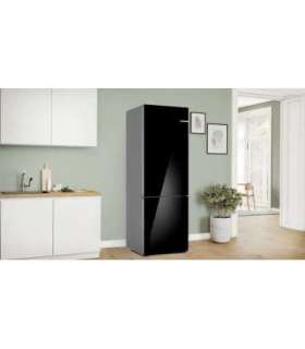 Bosch Serie 6 KGN49LBCF fridge-freezer Freestanding 440 L C Black