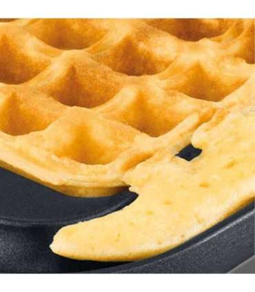 Gastroback 42449 Waffle Maker Advanced Control Black Edition