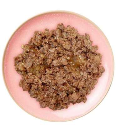 WIEJSKA ZAGRODA Beef with veal and catnip – wet food for cats – 100g