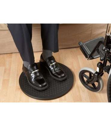 Rotary transfer for the transfer of a disabled person