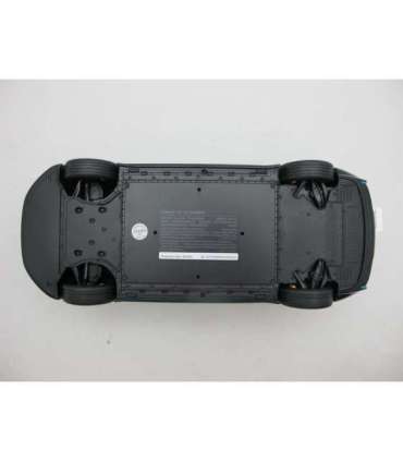 Xiaomi SU7 1/18 Die-cast Model Car Aqua Blue