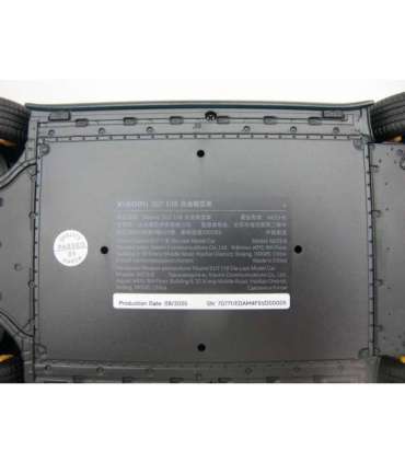 Xiaomi SU7 1/18 Die-cast Model Car Aqua Blue