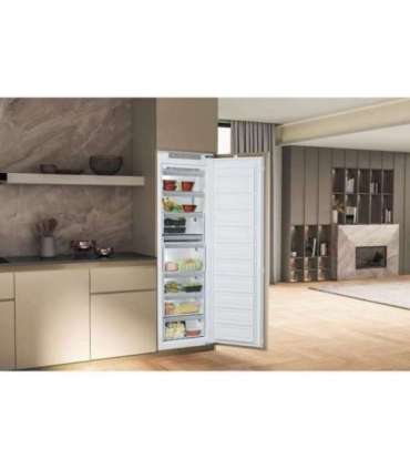 Integreeritav sügavkülmik Whirlpool AFB18402