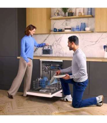 BEKO Freestanding Dishwasher BDFN26530W, Energy class D, Width 60 cm, SelfDry, 3rd drawer, White