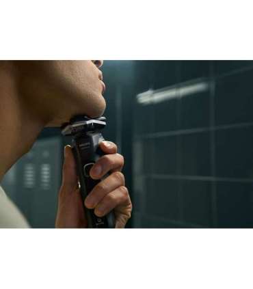 Philips SHAVER Series 5000 S5898/35 Wet and dry electric shaver with 2 accessories