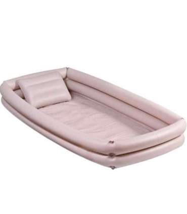 Dmuchana wanna do mycia niepełnosprawnego