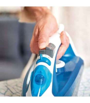 Steam iron Black+Decker BXIR2200E (2200W)