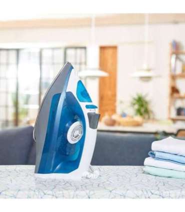Steam iron Black+Decker BXIR2200E (2200W)