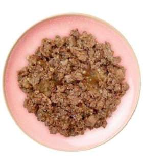 WIEJSKA ZAGRODA Beef with veal and catnip – wet food for cats – 100g