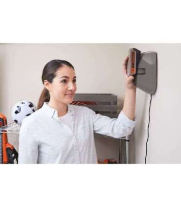 Black & Decker BHFEV182C-QW 18V upright vacuum cleaner