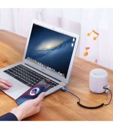 Ugreen CM309 Bluetooth 5.0 Audio Receiver USB Cable Audio Adapter AUX Jack Black